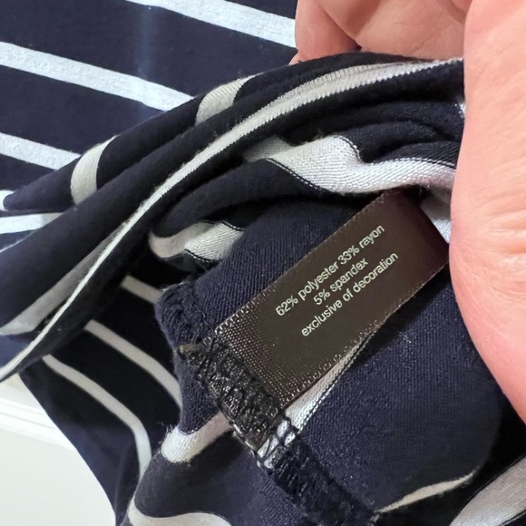 The Limited shirt navy red and white nautical boat top size medium! - Picture 11 of 13